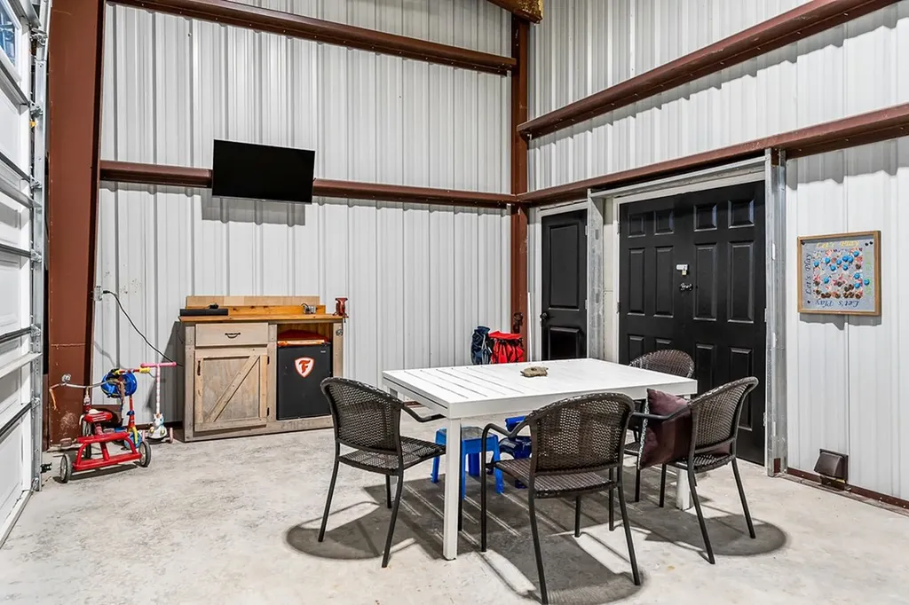 227 Lake Bluff Road Baxter TN 38544