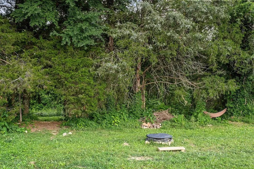 227 Lake Bluff Road Baxter TN 38544