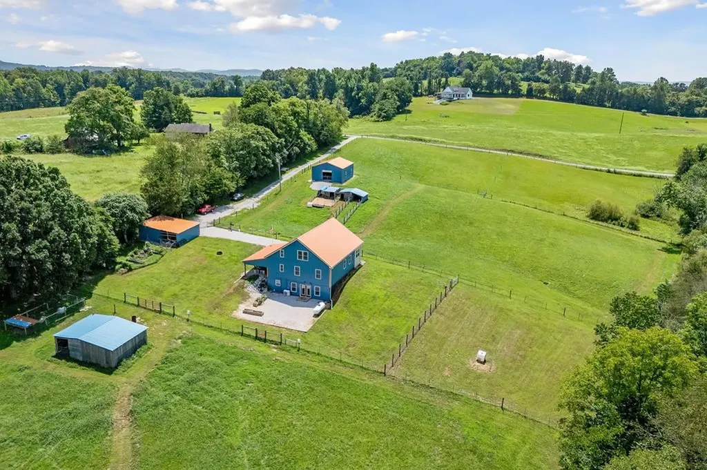 157 Eckles Cemetery Road Cookeville TN 38506