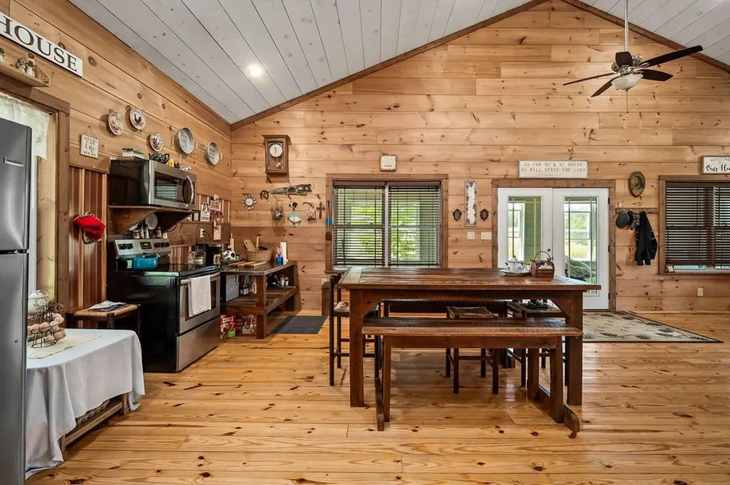 157 Eckles Cemetery Road Cookeville TN 38506