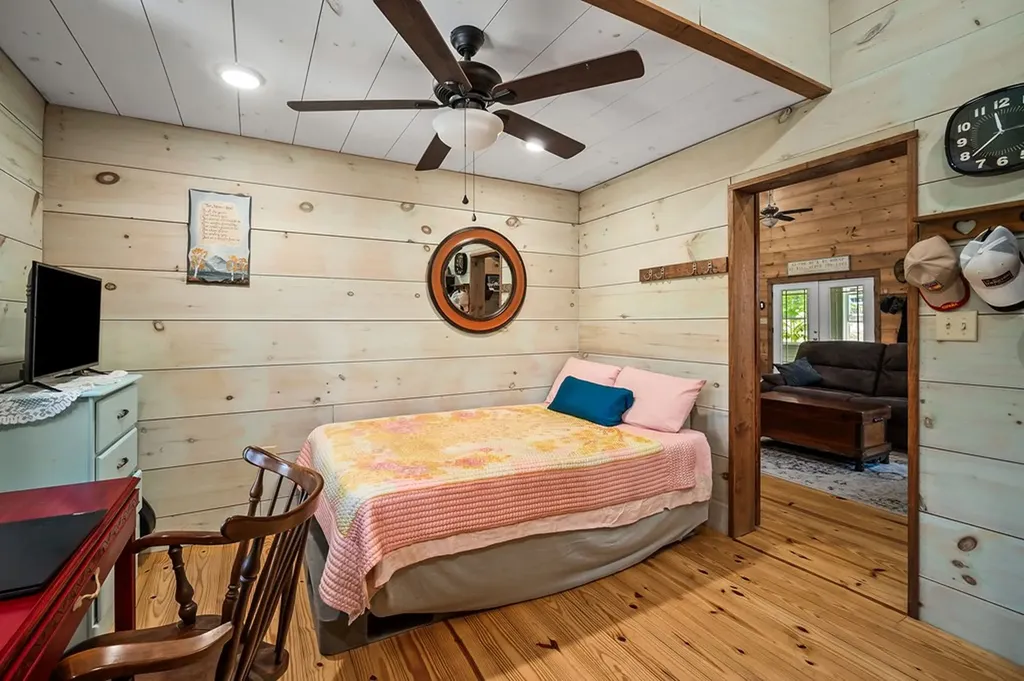 157 Eckles Cemetery Road Cookeville TN 38506