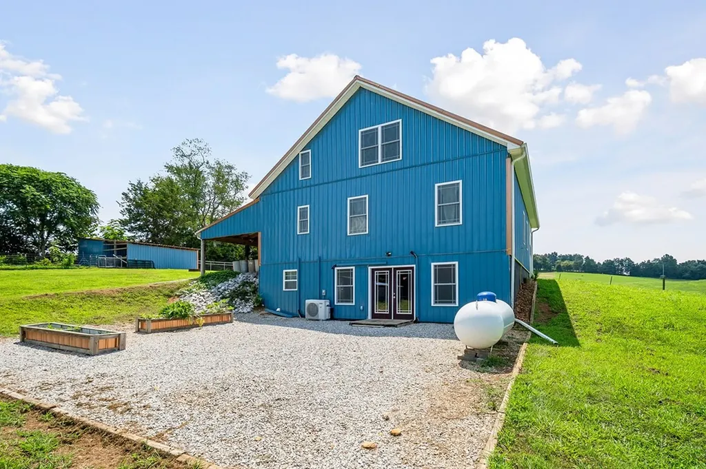 157 Eckles Cemetery Road Cookeville TN 38506