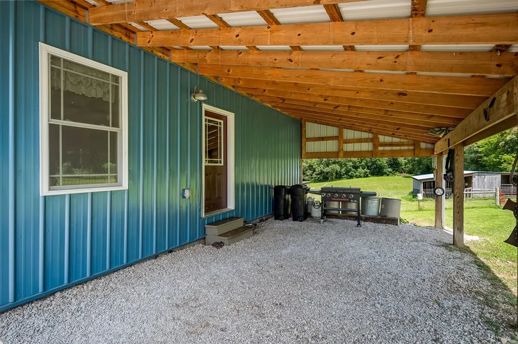 157 Eckles Cemetery Road Cookeville TN 38506