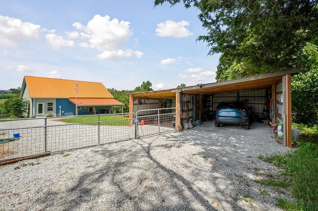 157 Eckles Cemetery Road Cookeville TN 38506