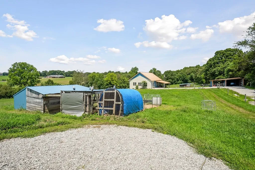 157 Eckles Cemetery Road Cookeville TN 38506