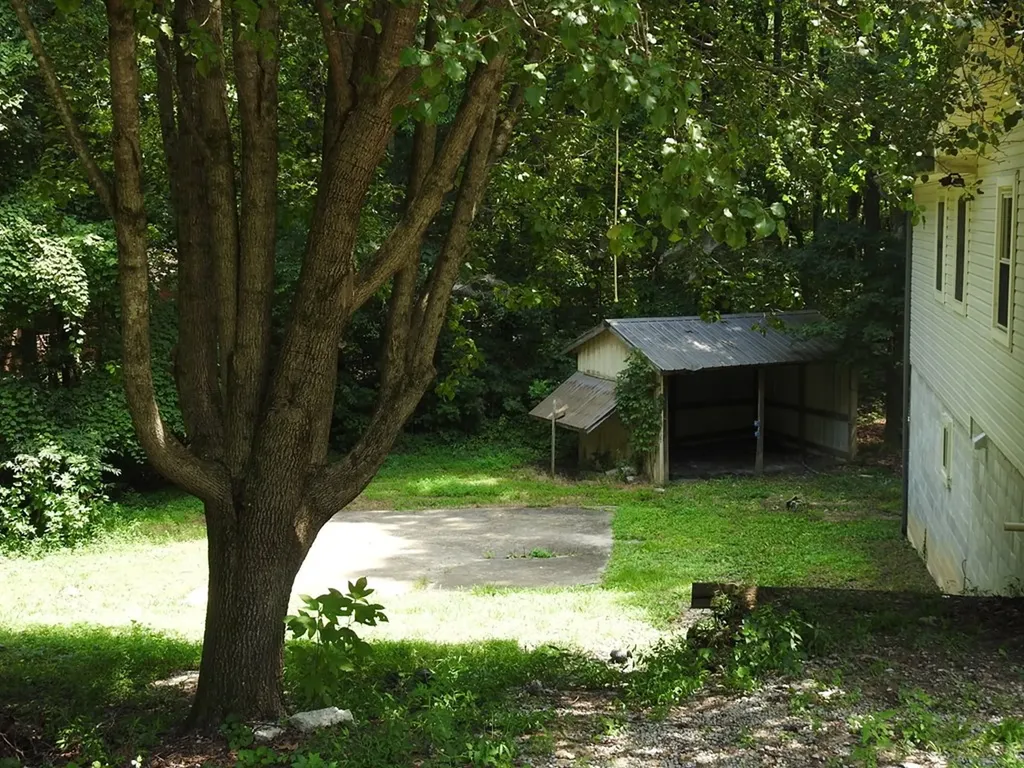 136 Misty Lane Jamestown TN 38556