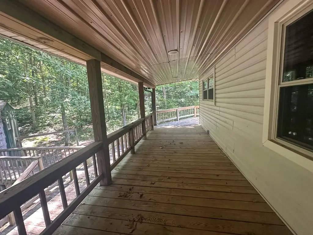 136 Misty Lane Jamestown TN 38556