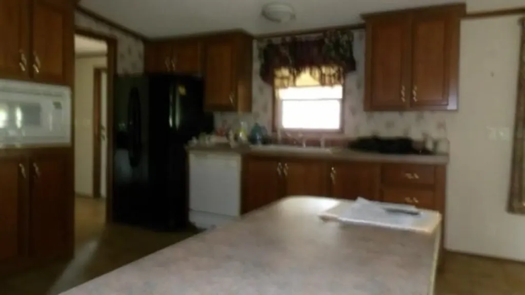 11500 Clay County Highway Moss TN 38575