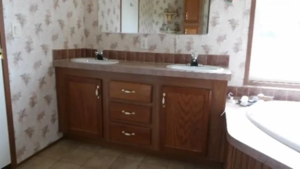 11500 Clay County Highway Moss TN 38575