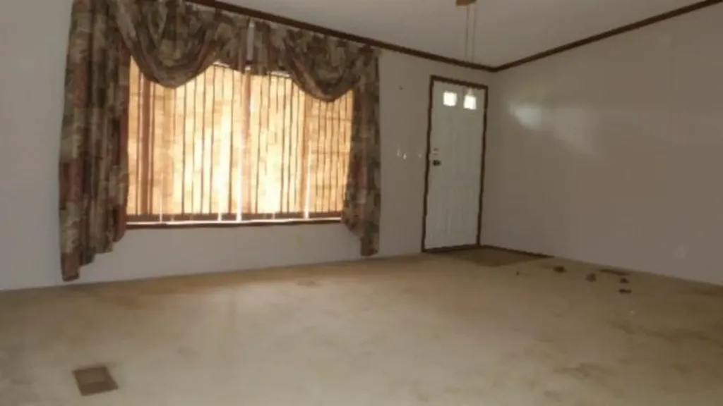 11500 Clay County Highway Moss TN 38575