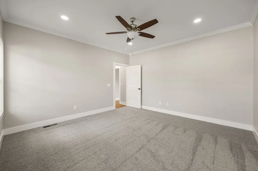 4633 Window Cliff Road Baxter TN 38544