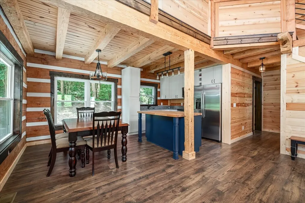 366 S. Cave Valley Road Byrdstown TN 38549