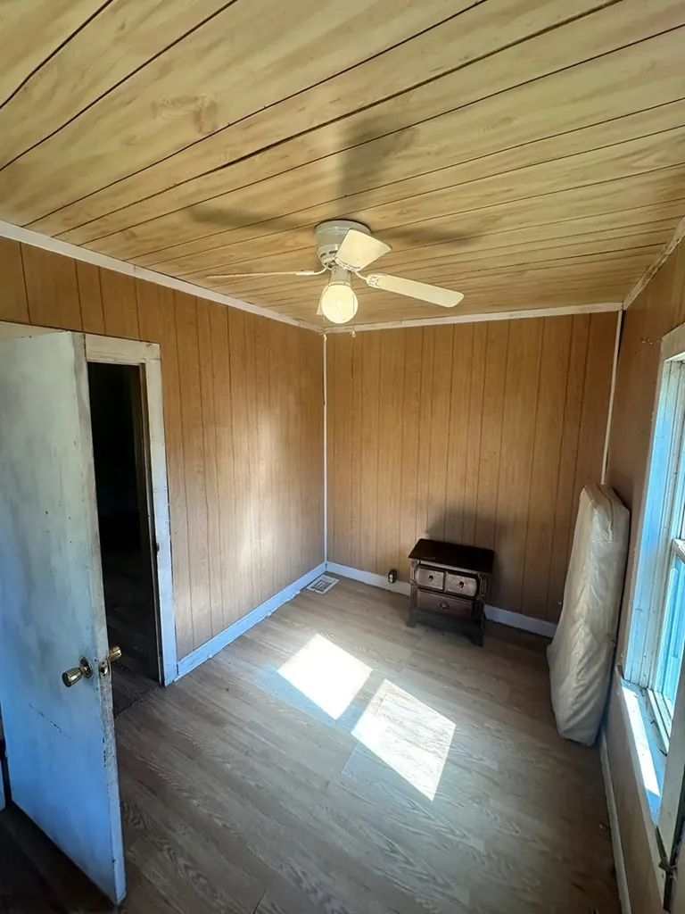 212 Walker Street Sparta TN 38583