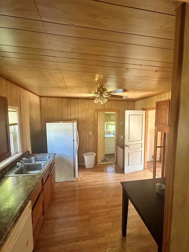 212 Walker Street Sparta TN 38583