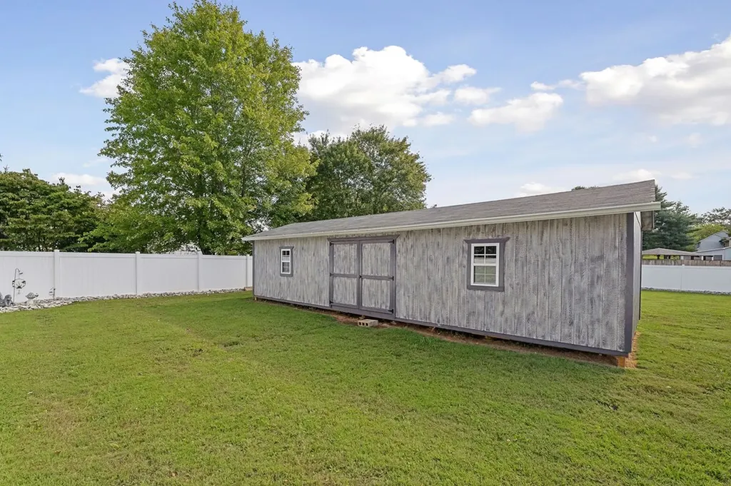 1305 Pimlico Drive Cookeville TN 38506-5674