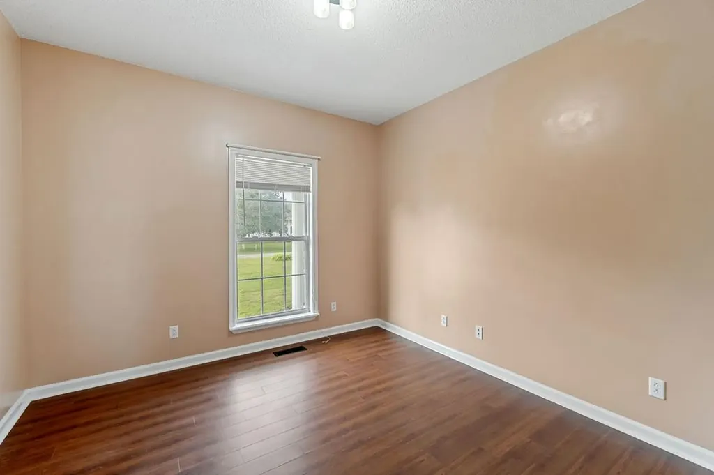 1305 Pimlico Drive Cookeville TN 38506-5674