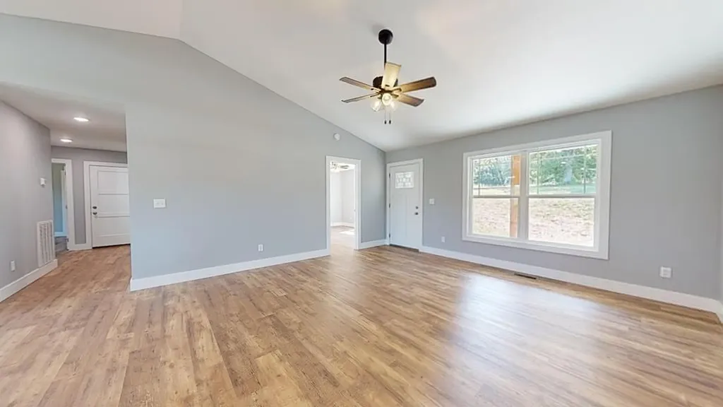 395 Dayton Avenue Crossville TN 38555