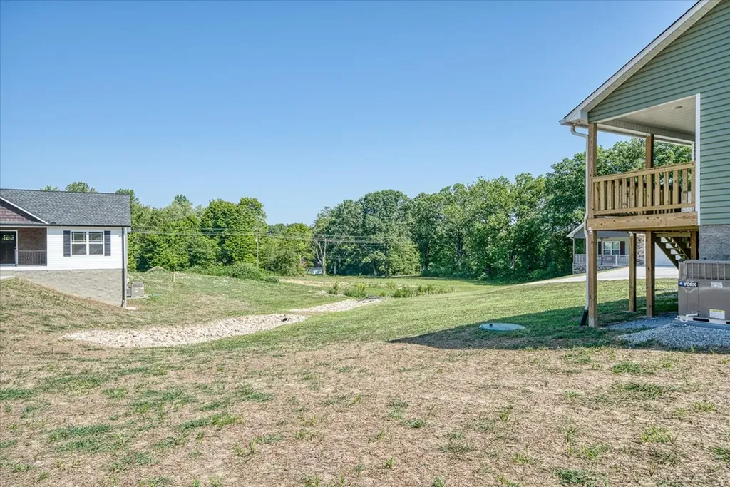 395 Dayton Avenue Crossville TN 38555