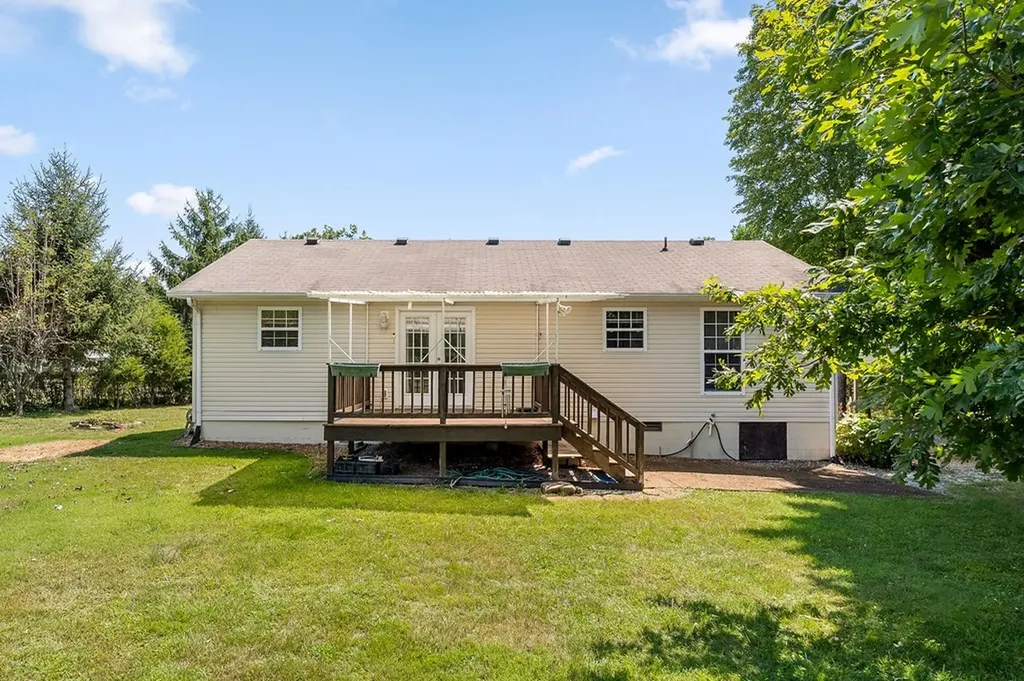 527 Burks Lane Cookeville TN 38506