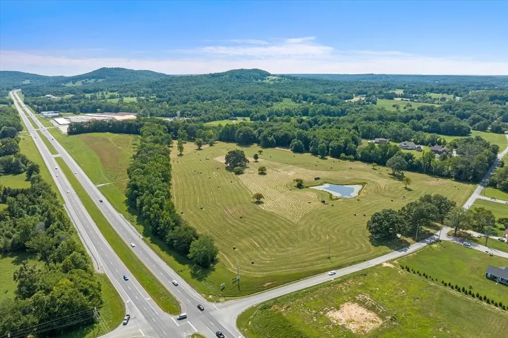 30 Ac W Paron Road Cookeville TN 38506