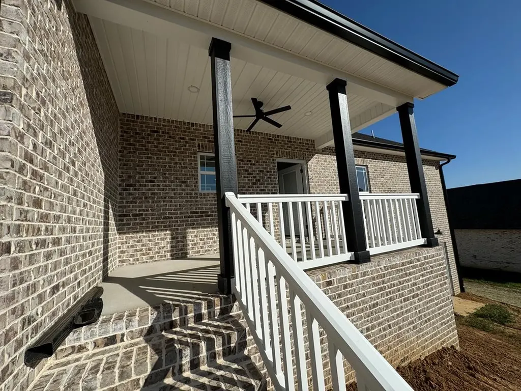 679 Blue Water Drive Cookeville TN 38506