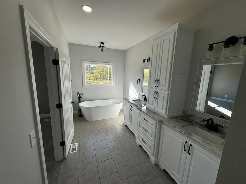 679 Blue Water Drive Cookeville TN 38506