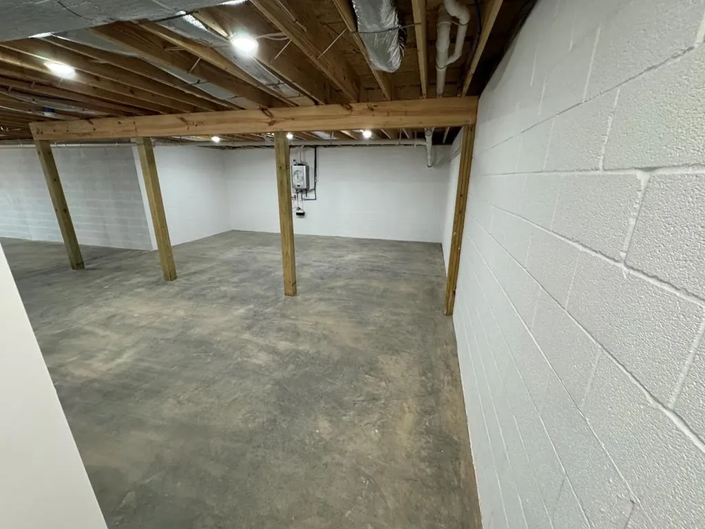 679 Blue Water Drive Cookeville TN 38506