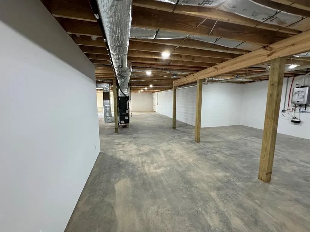 679 Blue Water Drive Cookeville TN 38506