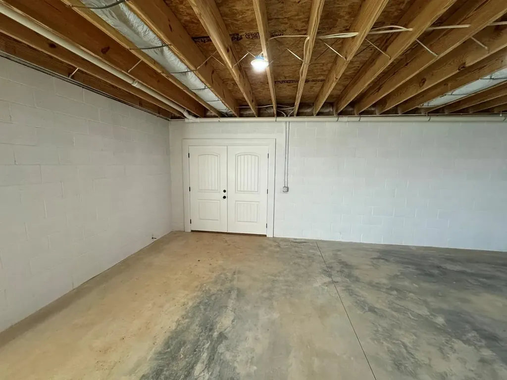 679 Blue Water Drive Cookeville TN 38506