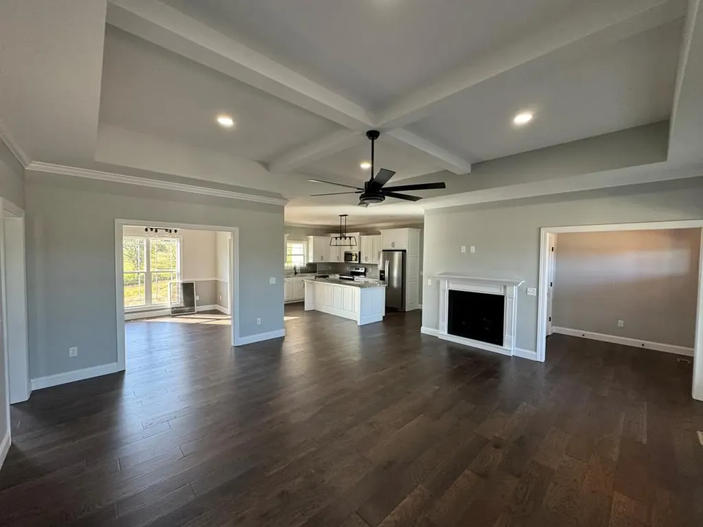 679 Blue Water Drive Cookeville TN 38506