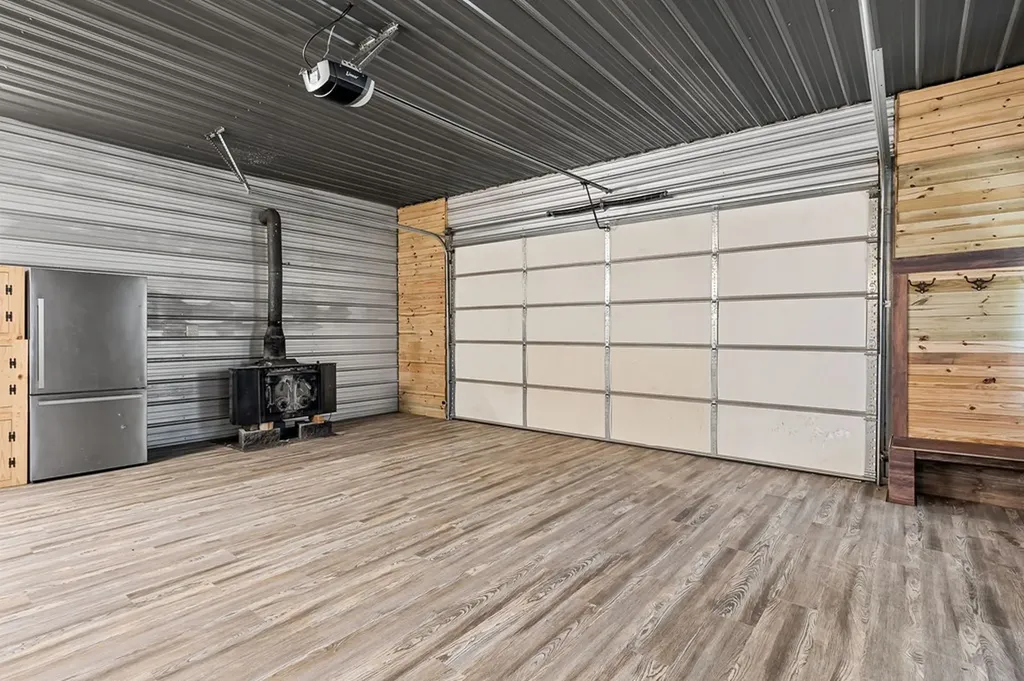 180 Twin Oak Lane Gainesboro TN 38562