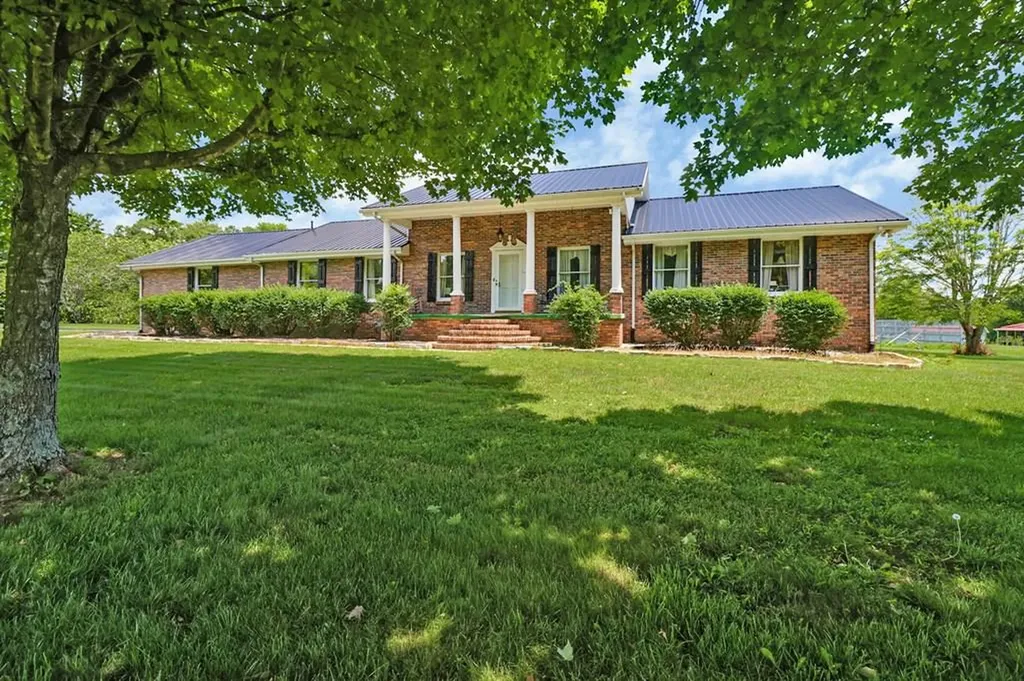 843 Dunbar Road Crossville TN 38572