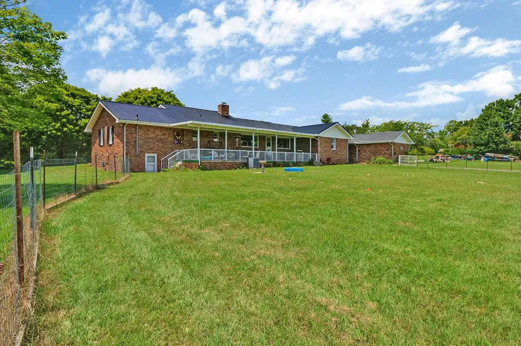 843 Dunbar Road Crossville TN 38572