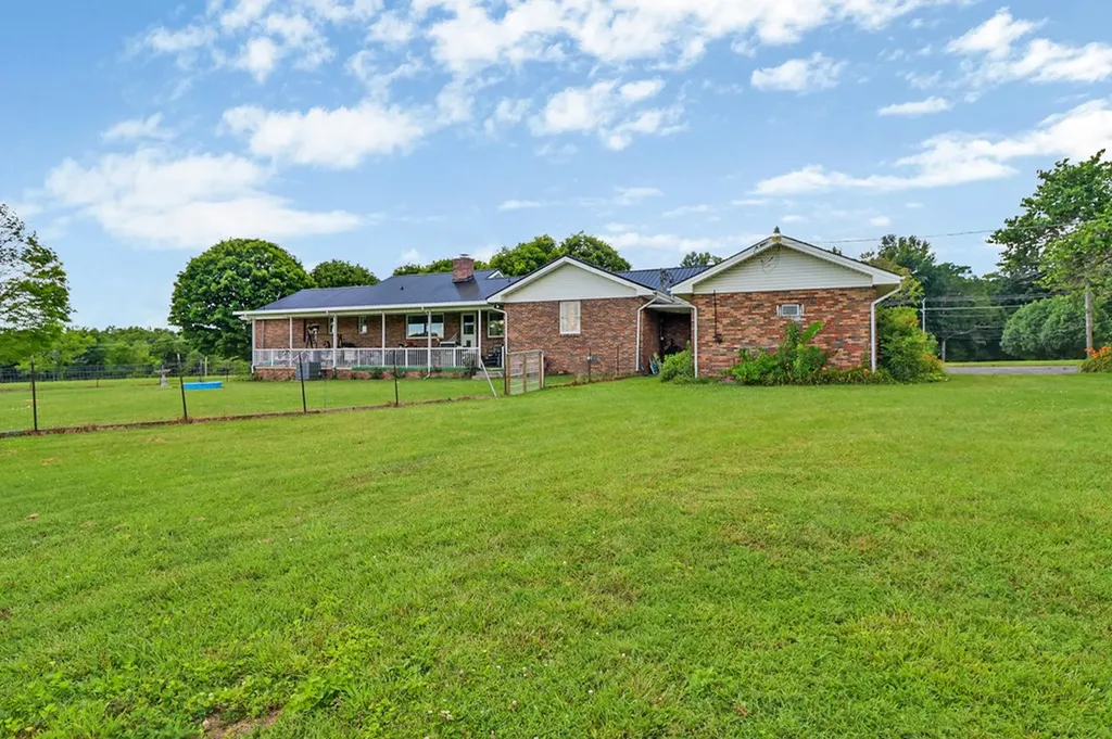 843 Dunbar Road Crossville TN 38572