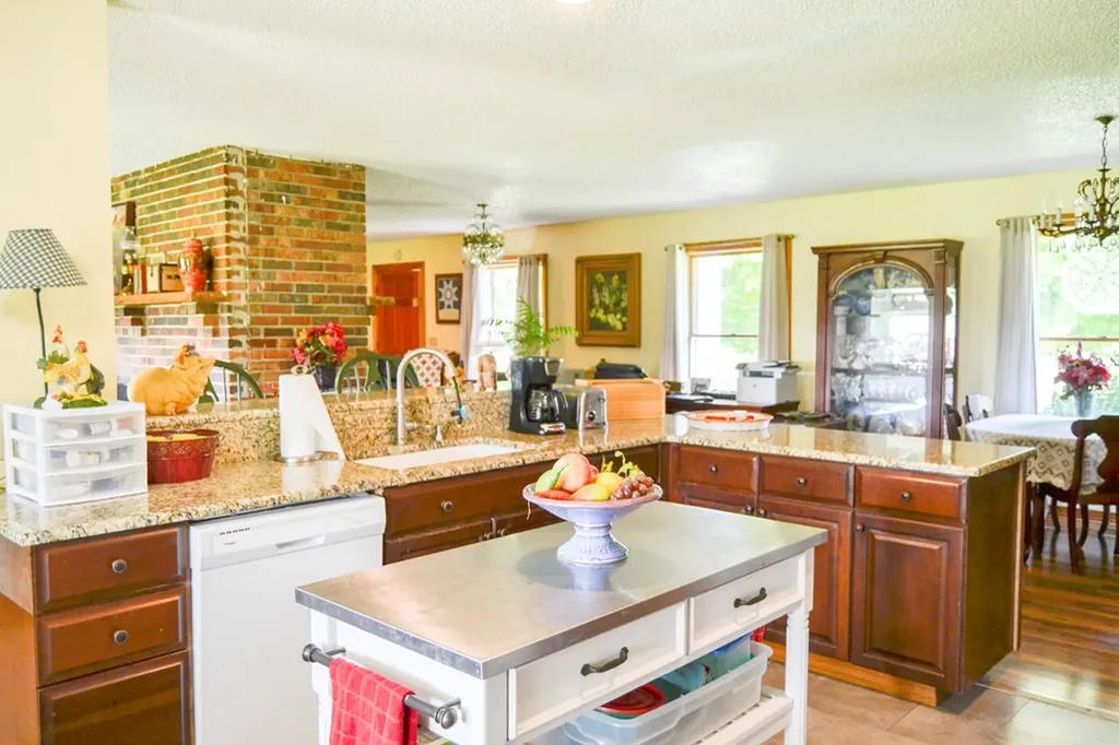 843 Dunbar Road Crossville TN 38572