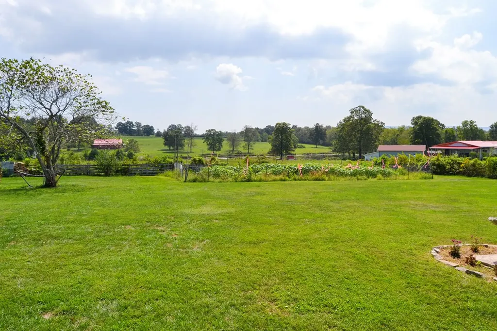 843 Dunbar Road Crossville TN 38572