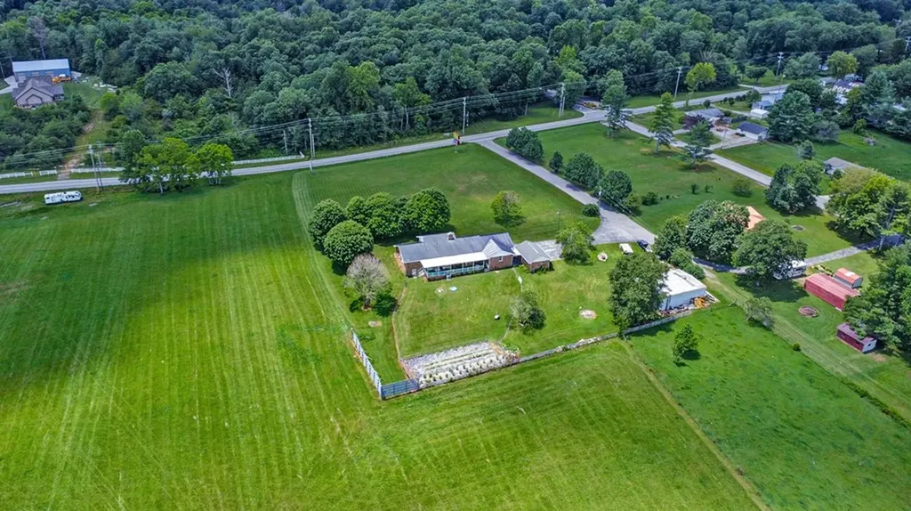 843 Dunbar Road Crossville TN 38572