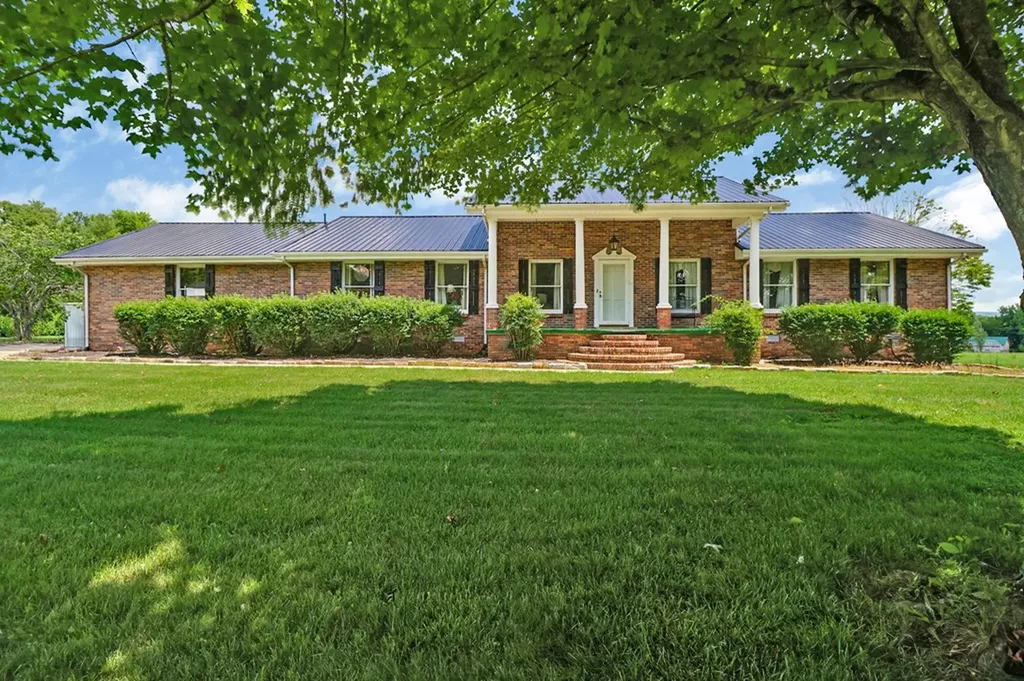 843 Dunbar Road Crossville TN 38572