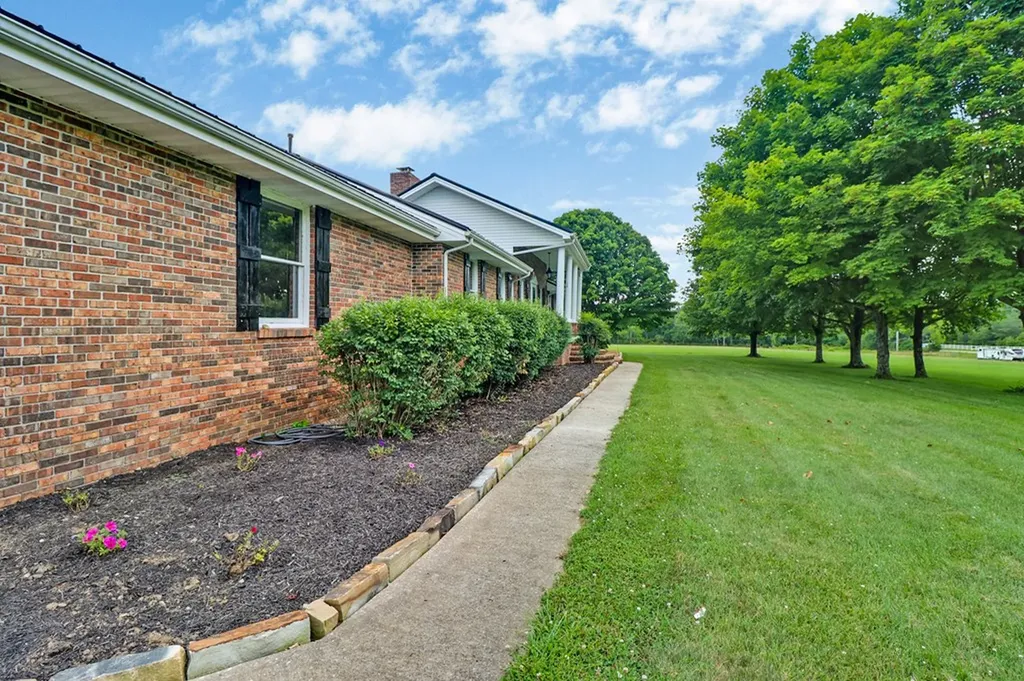 843 Dunbar Road Crossville TN 38572