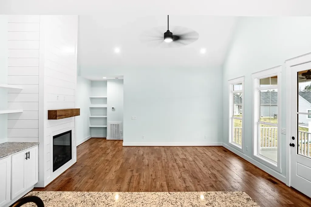 2298 Nicholas Avenue Cookeville TN 38506