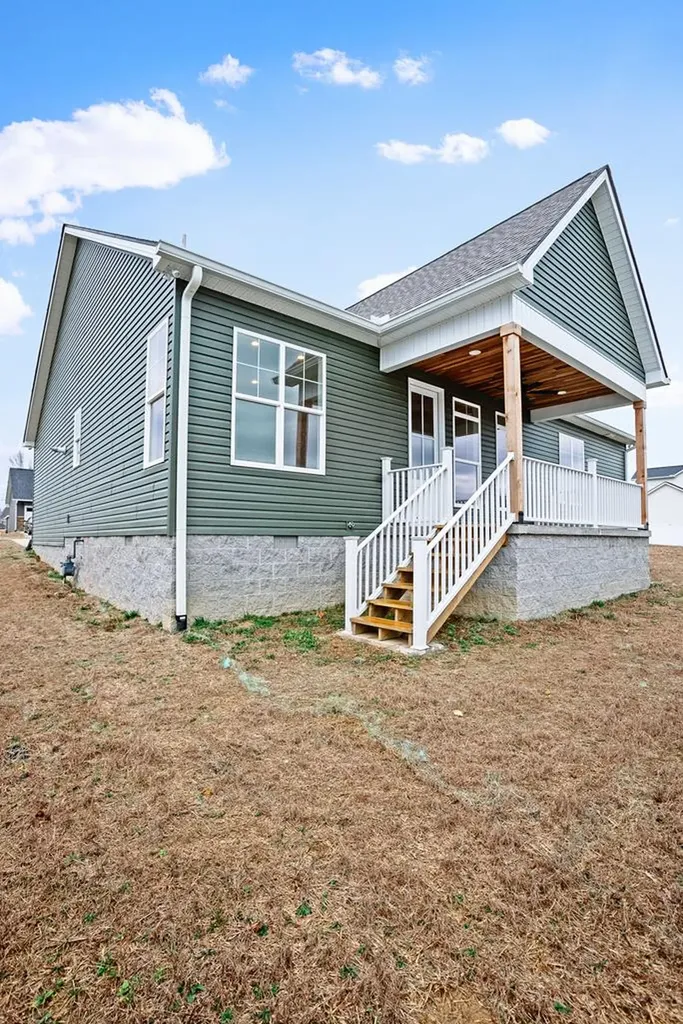 2298 Nicholas Avenue Cookeville TN 38506