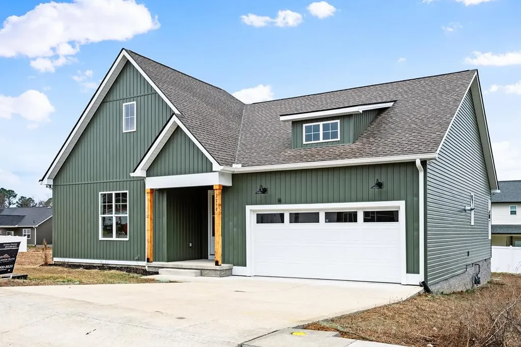 2298 Nicholas Avenue Cookeville TN 38506