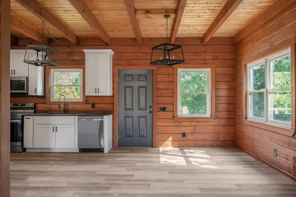 527 Countrywood Lane Gainesboro TN 38562