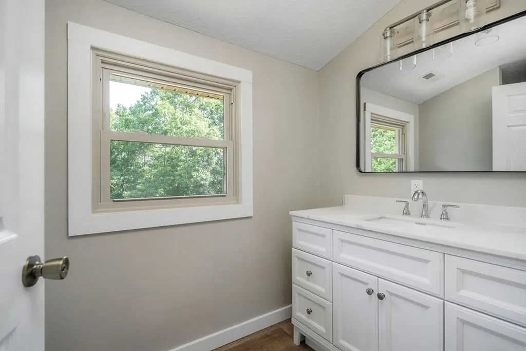 527 Countrywood Lane Gainesboro TN 38562
