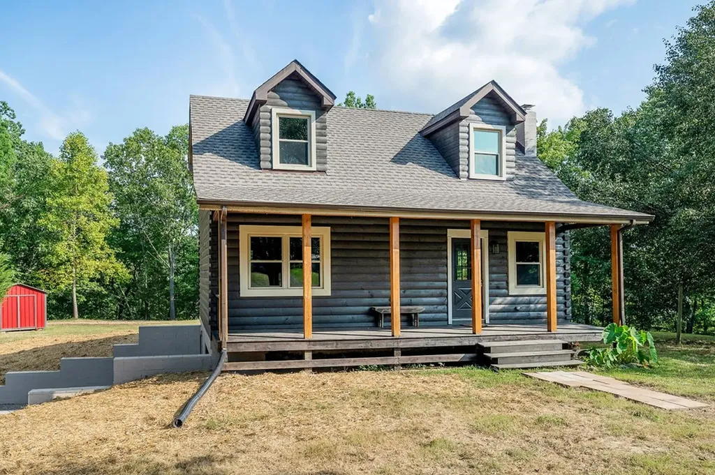 527 Countrywood Lane Gainesboro TN 38562