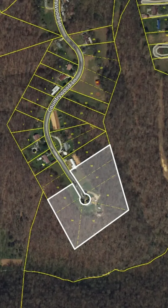 527 Countrywood Lane Gainesboro TN 38562