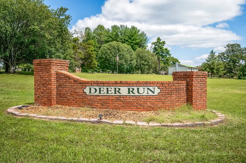 1118 Fawn Drive Cookeville TN 38501