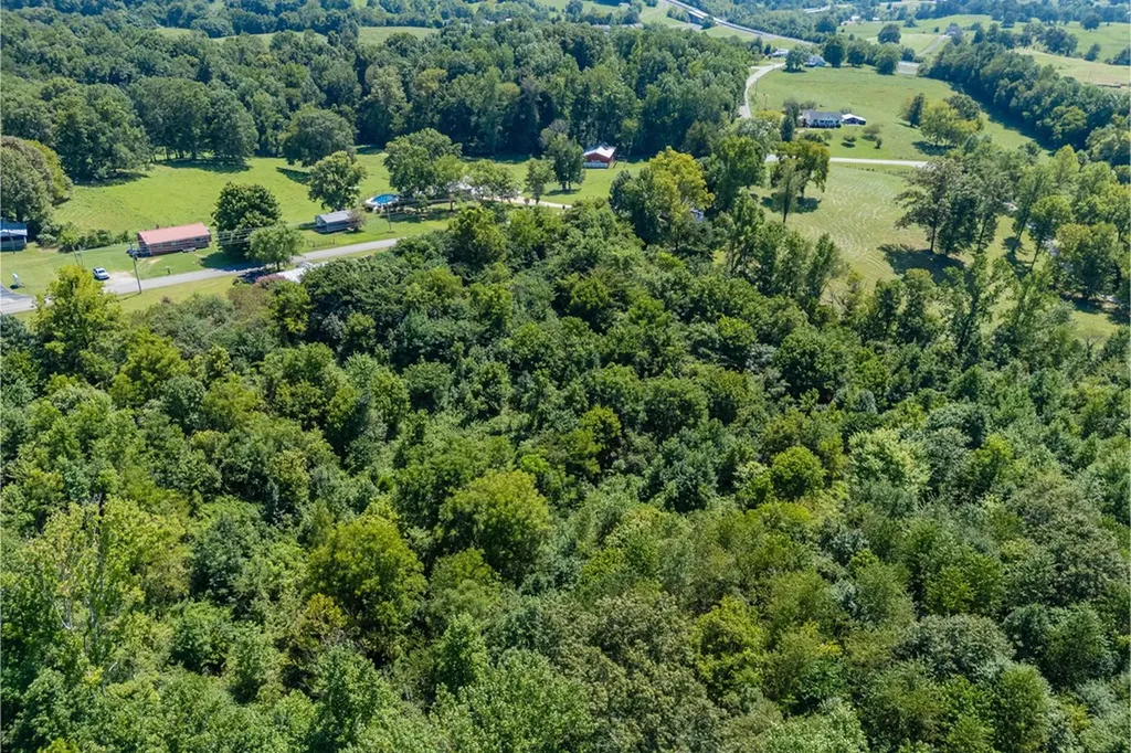 740 Pleasant Hill Road Sparta TN 38583