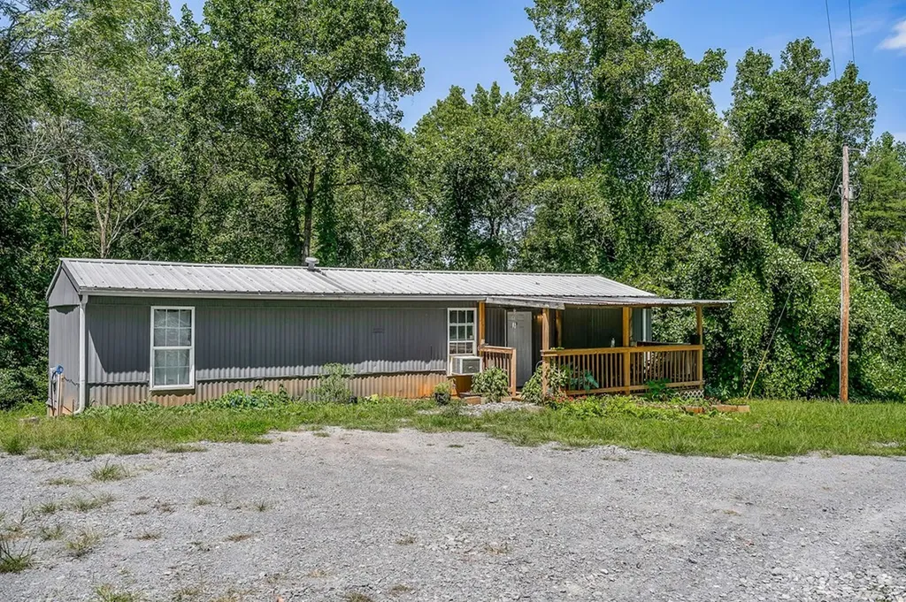 0 Mccormick Ridge Road Whitleyville TN 38588