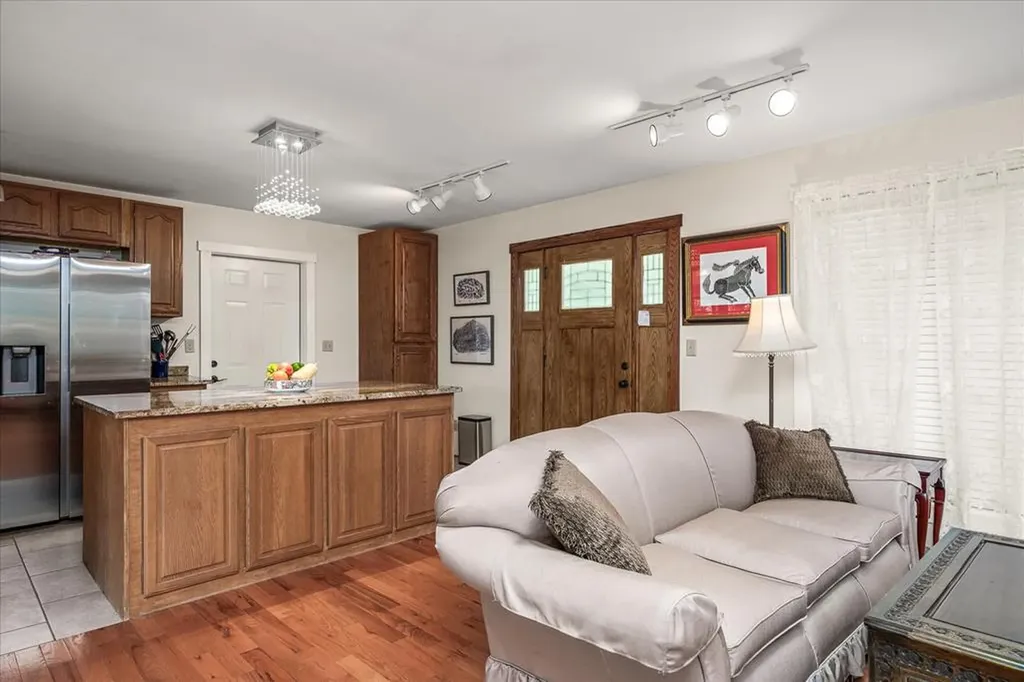 2867 Arcot Road Celina TN 38551